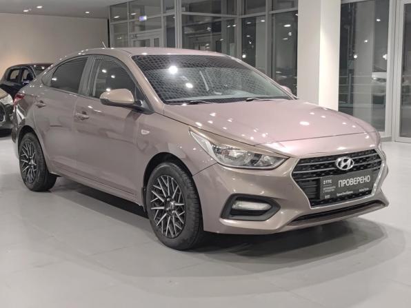 Hyundai Solaris II с пробегом 2019 года, цена 1 313 000 рублей, 120225 км, седан, Автокод Объявления