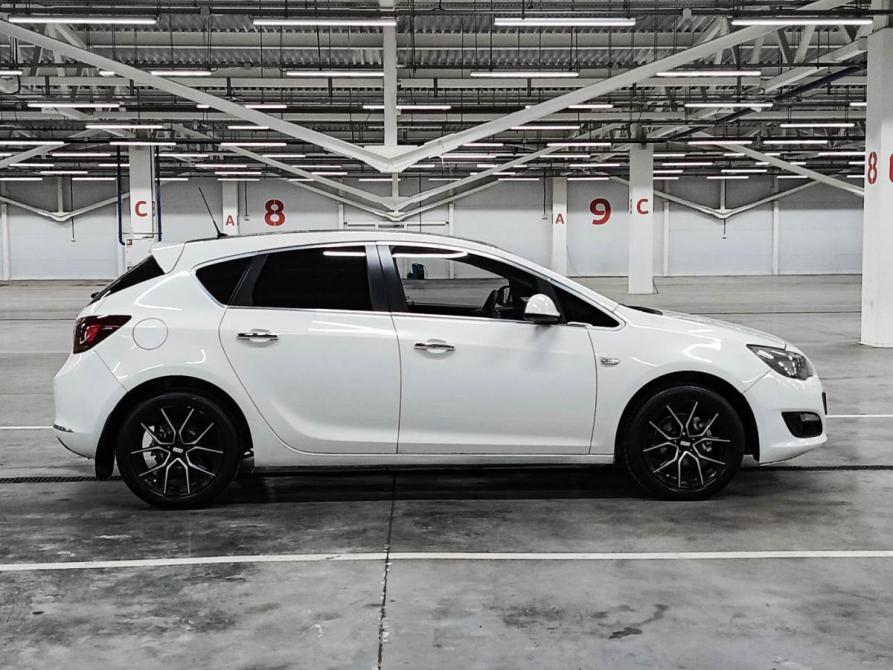 Opel Astra J Рестайлинг Казань  - изображение 5