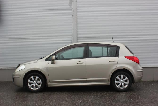 Nissan Tiida I с пробегом 2010 года, цена 617 000 рублей, 280317 км, хэтчбек, Автокод Объявления