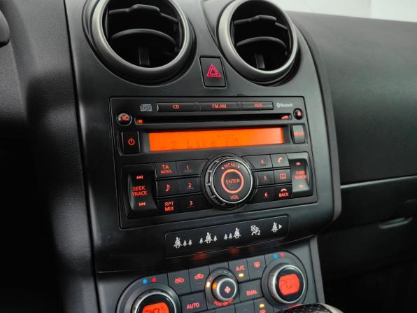 Nissan Qashqai I с пробегом 2009 года, цена 699 000 рублей, 219247 км, внедорожник, Автокод Объявления