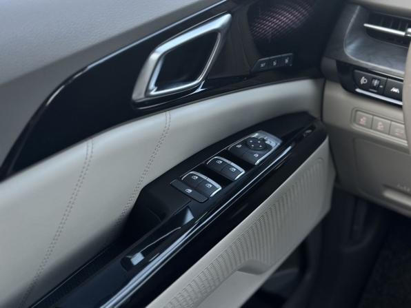 Kia Carnival IV с пробегом 2020 года, цена 3 850 000 рублей, 99740 км, минивэн, Автокод Объявления