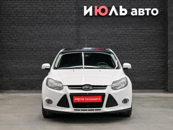Ford Focus III с пробегом 2014 года, цена 930 000 рублей, 174733 км, хэтчбек, Автокод Объявления