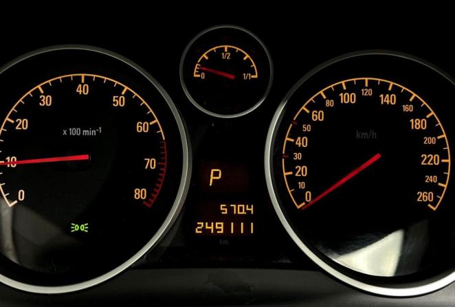 Opel Astra J с пробегом 2012 года, цена 610 000 рублей, 249111 км, хэтчбек, Автокод Объявления
