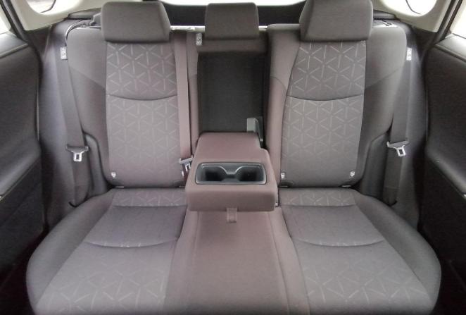 Toyota RAV4 IV (XA40) Рестайлинг с пробегом 2019 года, цена 2 675 000 рублей, 75183 км, внедорожник, Автокод Объявления