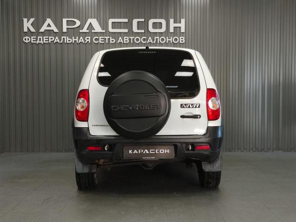Chevrolet Niva I Рестайлинг с пробегом 2016 года, цена 579 000 рублей, 125690 км, внедорожник, Автокод Объявления
