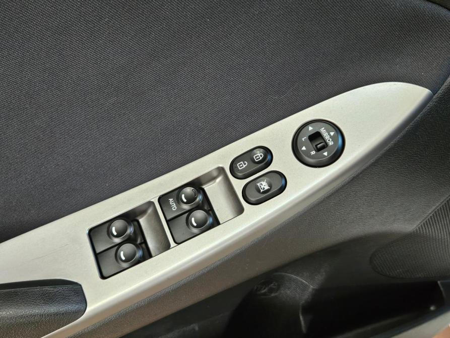 Hyundai Solaris I Рестайлинг Вологда  - изображение 16