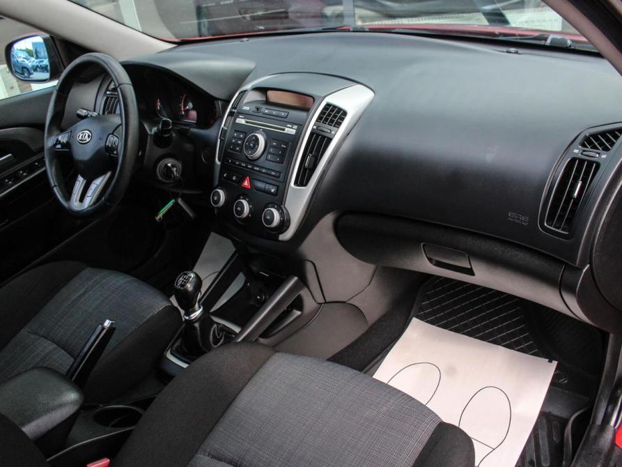 Kia Ceed I Рестайлинг Калуга  - изображение 5