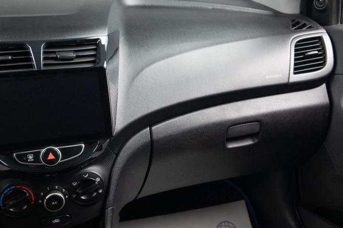 Hyundai Solaris I с пробегом 2013 года, цена 749 000 рублей, 263212 км, седан, Автокод Объявления