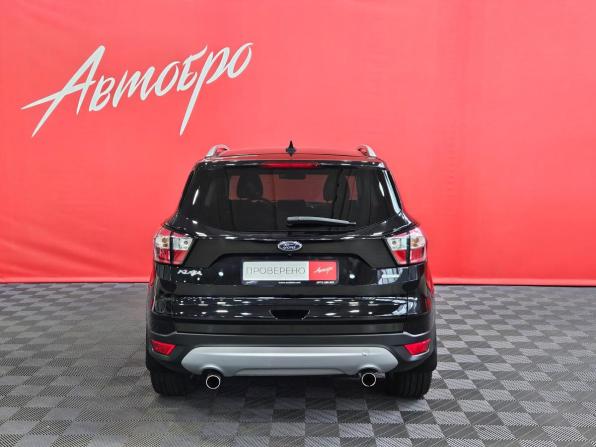 Ford Kuga II Рестайлинг с пробегом 2017 года, цена 1 649 000 рублей, 129683 км, внедорожник, Автокод Объявления