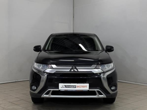 Mitsubishi Outlander III Рестайлинг 3 с пробегом 2019 года, цена 2 049 000 рублей, 145389 км, внедорожник, Автокод Объявления