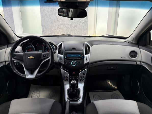 Chevrolet Cruze I Рестайлинг с пробегом 2013 года, цена 995 000 рублей, 96170 км, универсал, Автокод Объявления