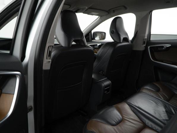 Volvo XC60 I Рестайлинг с пробегом 2013 года, цена 1 749 050 рублей, 259132 км, внедорожник, Автокод Объявления