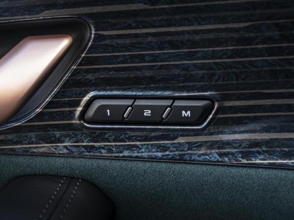 Geely Monjaro I с пробегом 2023 года, цена 3 145 000 рублей, 28500 км, внедорожник, Автокод Объявления