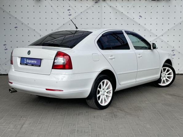 Skoda Octavia II (A5) Рестайлинг с пробегом 2013 года, цена 895 000 рублей, 167500 км, лифтбек, Автокод Объявления