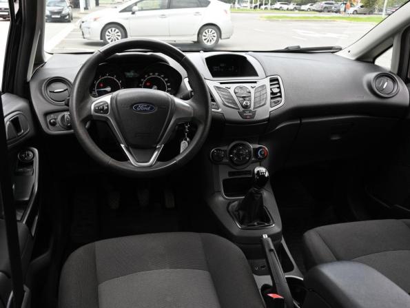 Ford Fiesta Mk6 Рестайлинг с пробегом 2015 года, цена 769 000 рублей, 139239 км, седан, Автокод Объявления