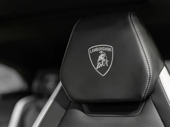Новый Lamborghini Urus I Рестайлинг 2025 года, цена 39 990 000 рублей, внедорожник, Автокод Объявления