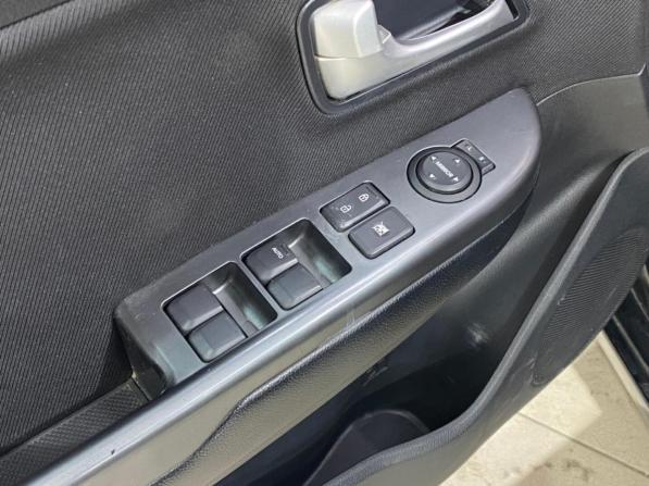 Kia Rio III с пробегом 2012 года, цена 625 000 рублей, 131000 км, хэтчбек, Автокод Объявления
