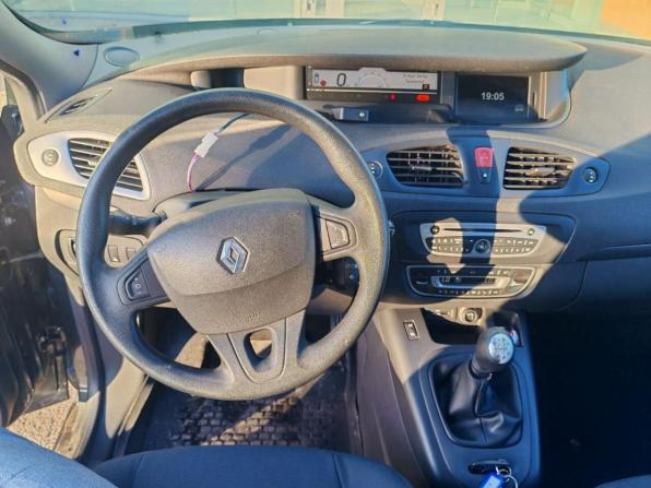 Renault Scenic III с пробегом 2009 года, цена 550 000 рублей, 296000 км, минивэн, Автокод Объявления