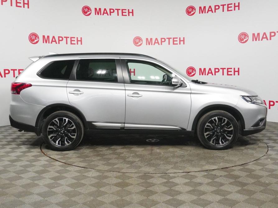 Mitsubishi Outlander III Рестайлинг 3 Вологда  - изображение 4