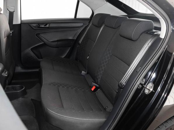 Skoda Rapid II с пробегом 2020 года, цена 1 249 000 рублей, 267414 км, лифтбек, Автокод Объявления