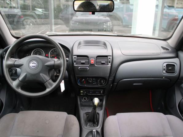Nissan Almera II (N16) Рестайлинг с пробегом 2004 года, цена 220 000 рублей, 245992 км, седан, Автокод Объявления