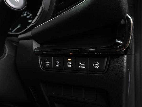 Mazda 3 IV (BP) с пробегом 2021 года, цена 1 879 000 рублей, 76294 км, хэтчбек, Автокод Объявления