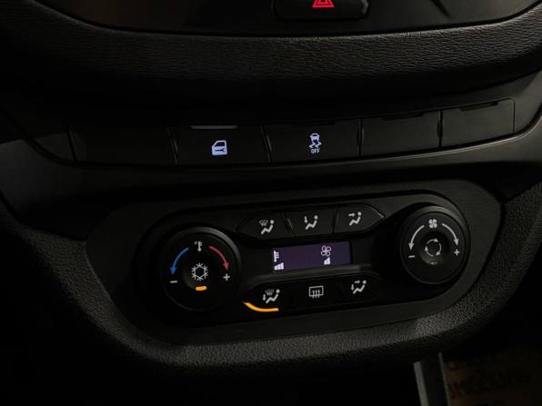 Lada (ВАЗ) Vesta I с пробегом 2021 года, цена 1 269 000 рублей, 53961 км, универсал, Автокод Объявления