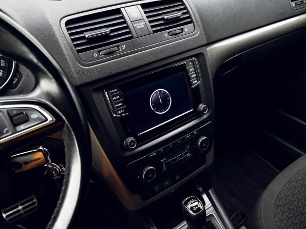 Skoda Yeti I Рестайлинг с пробегом 2016 года, цена 1 429 000 рублей, 194412 км, внедорожник, Автокод Объявления