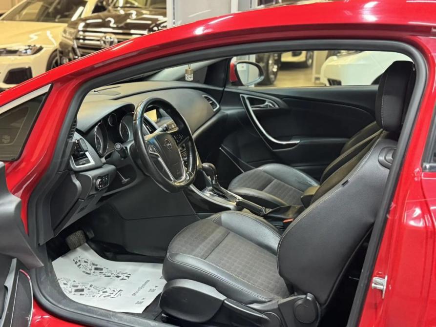 Opel Astra J Рестайлинг Красноярск  - изображение 8