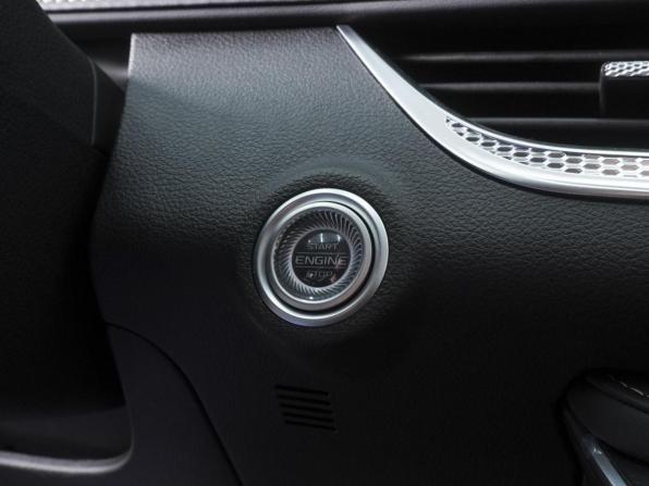 FAW Bestune B70 I Рестайлинг с пробегом 2024 года, цена 2 500 000 рублей, 58 км, лифтбек, Автокод Объявления