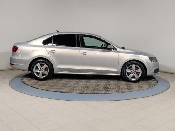 Volkswagen Jetta VI с пробегом 2011 года, цена 899 900 рублей, 222000 км, седан, Автокод Объявления