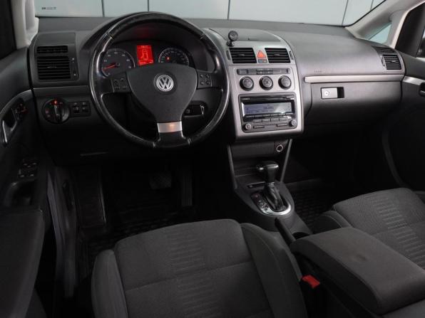 Volkswagen Touran I Рестайлинг с пробегом 2008 года, цена 549 000 рублей, 152147 км, компактвэн, Автокод Объявления