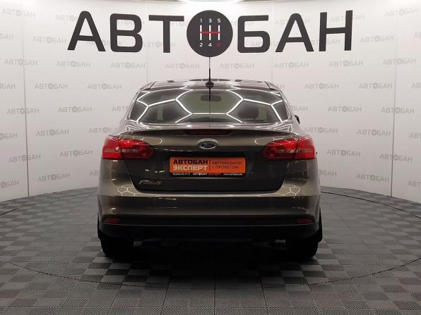 Ford Focus III Рестайлинг с пробегом 2019 года, цена 1 389 000 рублей, 56500 км, седан, Автокод Объявления