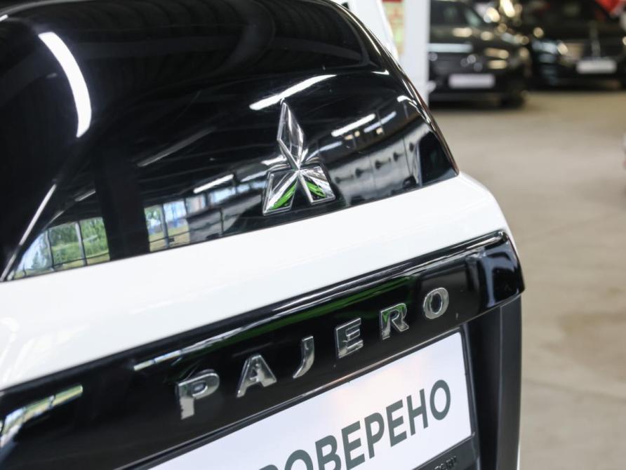 Mitsubishi Pajero IV Рестайлинг 2 Москва  - изображение 27