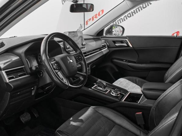 Mitsubishi Outlander IV с пробегом 2021 года, цена 3 450 000 рублей, 92595 км, внедорожник, Автокод Объявления