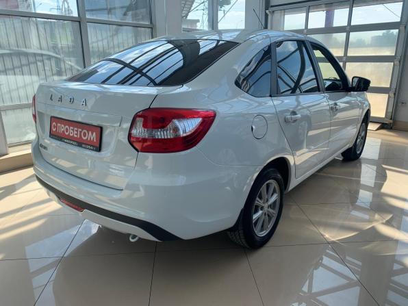 Lada (ВАЗ) Granta I Рестайлинг с пробегом 2023 года, цена 939 000 рублей, 31000 км, лифтбек, Автокод Объявления