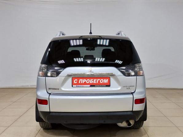 Mitsubishi Outlander II с пробегом 2008 года, цена 1 000 000 рублей, 179504 км, внедорожник, Автокод Объявления
