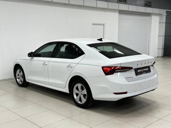 Skoda Octavia IV (A8) с пробегом 2021 года, цена 1 699 000 рублей, 51974 км, лифтбек, Автокод Объявления