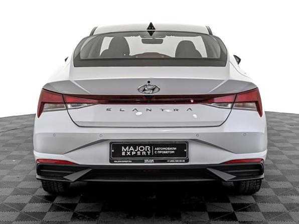 Hyundai Elantra VII (CN7) с пробегом 2022 года, цена 1 810 000 рублей, 70157 км, седан, Автокод Объявления