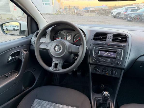 Volkswagen Polo V с пробегом 2015 года, цена 795 000 рублей, 157408 км, седан, Автокод Объявления