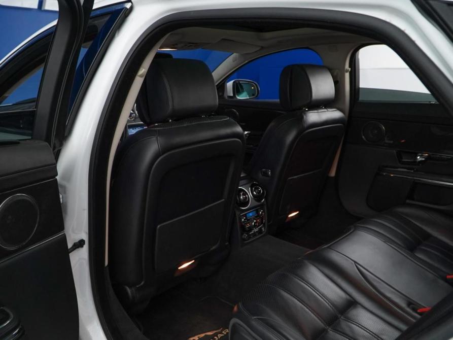 Jaguar XJ IV (X351) Москва  - изображение 11
