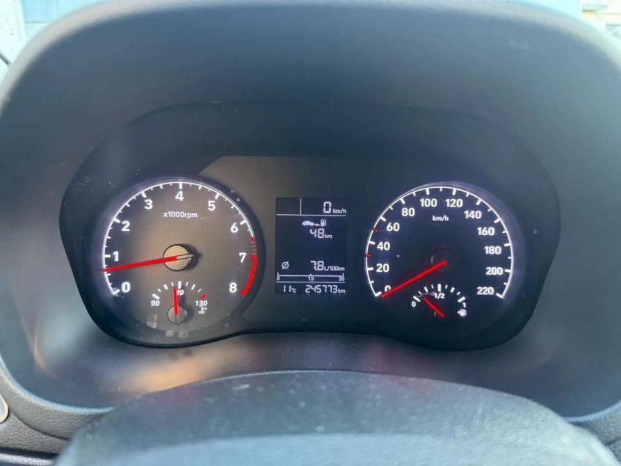 Hyundai Solaris I Рестайлинг Альметьевск  - изображение 8