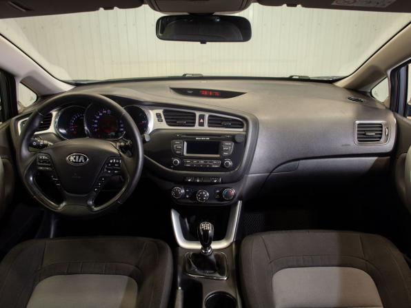 Kia Ceed II с пробегом 2014 года, цена 935 000 рублей, 183210 км, хэтчбек, Автокод Объявления