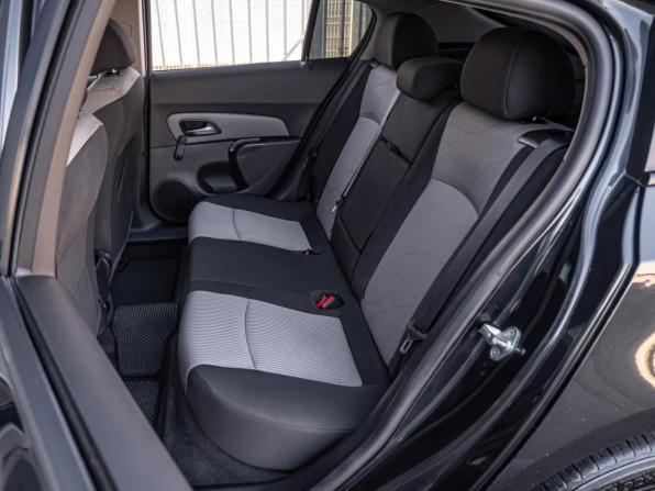 Chevrolet Cruze I Рестайлинг с пробегом 2014 года, цена 869 000 рублей, 210826 км, хэтчбек, Автокод Объявления