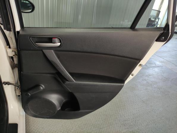 Mazda 3 II (BL) Рестайлинг с пробегом 2012 года, цена 773 000 рублей, 184241 км, хэтчбек, Автокод Объявления