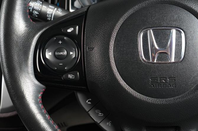 Honda N-WGN II с пробегом 2014 года, цена 749 000 рублей, 137300 км, хэтчбек, Автокод Объявления