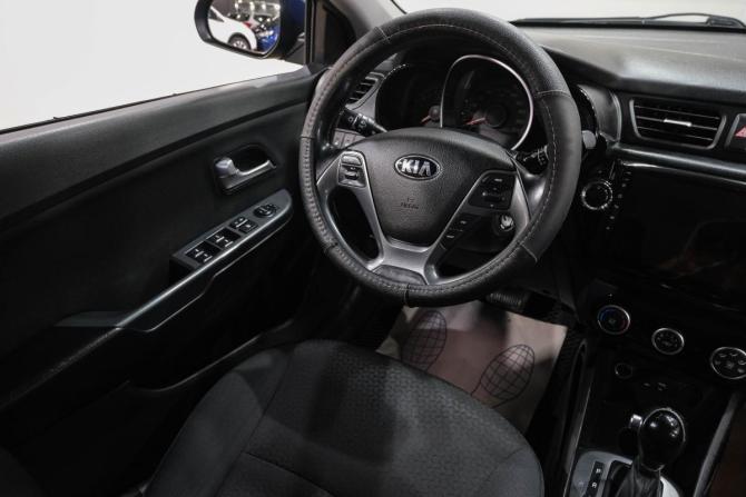 Kia Rio III с пробегом 2015 года, цена 1 049 000 рублей, 140000 км, хэтчбек, Автокод Объявления