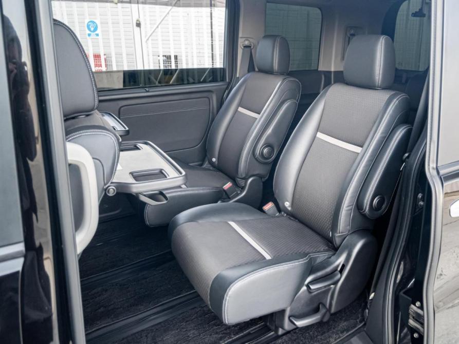 Honda Stepwgn V Рестайлинг Краснодар  - изображение 7