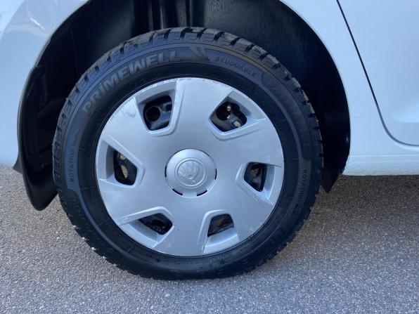 Skoda Rapid I с пробегом 2014 года, цена 975 000 рублей, 94287 км, лифтбек, Автокод Объявления