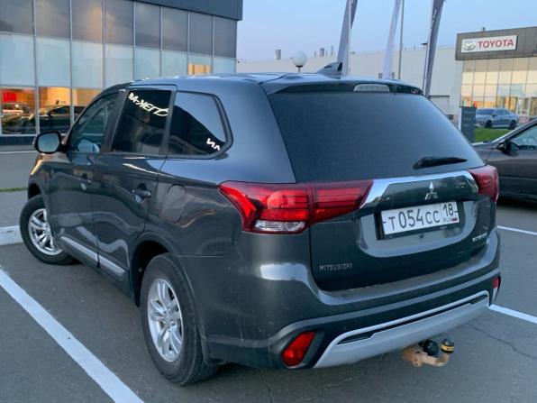 Mitsubishi Outlander III Рестайлинг 3 с пробегом 2019 года, цена 2 100 000 рублей, 132295 км, внедорожник, Автокод Объявления